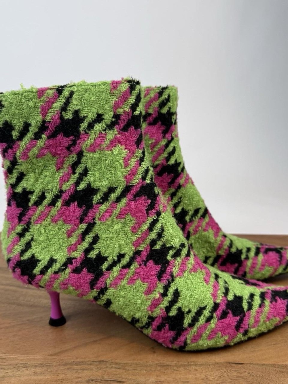 Betsey Johnson Green Pink & Black Houndstooth Ankle Boots
